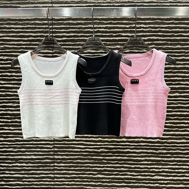 Luxury Women Striped Tank Tops Round Neck Sleeveless Casual Vest Summer Vacation Street Style Versatile Y2K Tanks