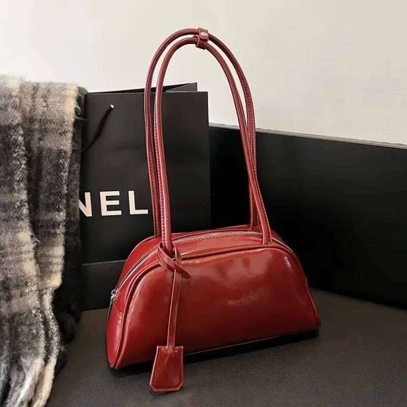 Silver PU Leather Underarm Bags for Women 2026 Winter Y2K New Trends Luxury Fashion Shoulder Bag Handbags and Purses bolso mujer