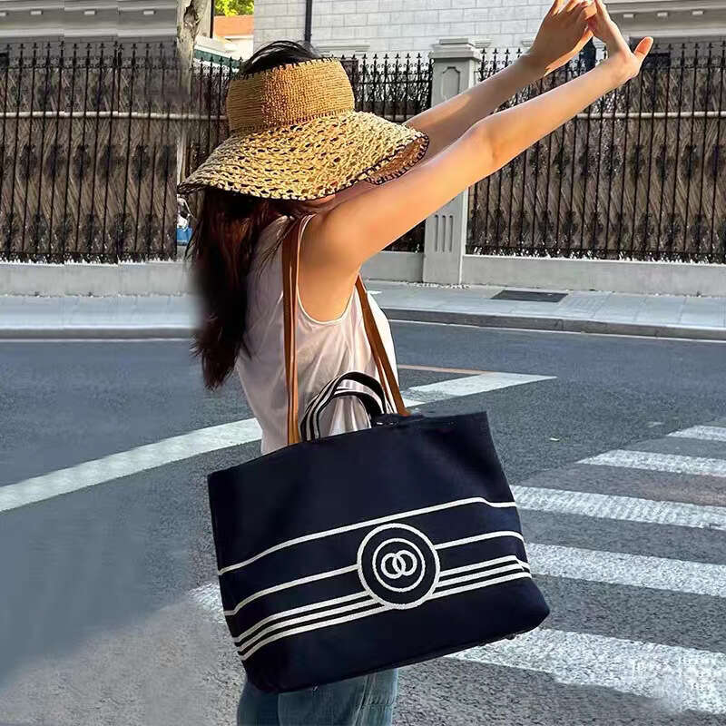Style Denim Tote for Women, Large Capacity Canvas Commuter Bag, High-Quality Navy Striped Beach Bag 26M0105