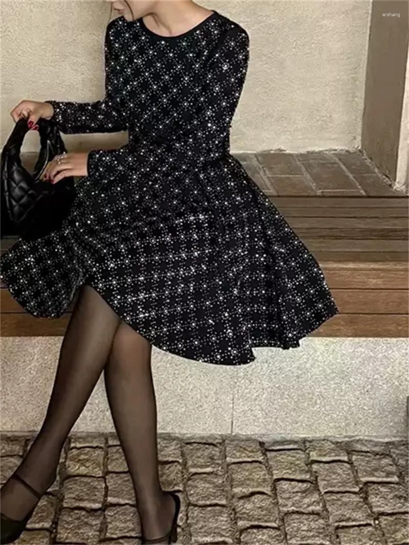 Casual Dresses Diamond Decoration Women's A-Line Dress O-Neck High Waist Long Sleeved Female Back Zipper Short Robe
