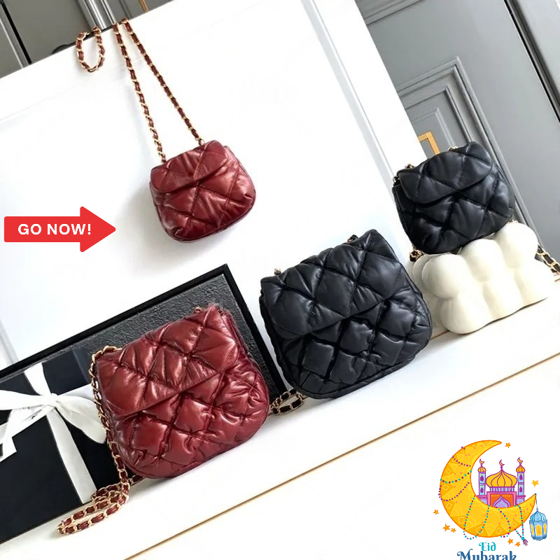 Shoulder bag Handbags Clutch Crossbody bags Lambskin Mirror Top quality Designer bags With box 24C100