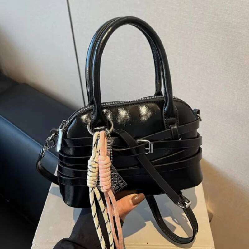 Luxury Designer Top-Handle Bags for Women Mini Shoulder Crossbody Shell Handbag with Pendant Fashion Retro Purses 2026