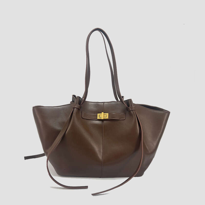 Lightweight Large Capacity 2025 New Bat-Shaped High Street Handbag European and American Style Single Shoulder Crossbody Bag for Women