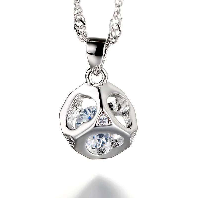925 Sterling Silver Necklace Stereoscopic Hollowedheart Zircon Pendant for Ladies Stylish Minimalist Party Wedding Jewelry Gift