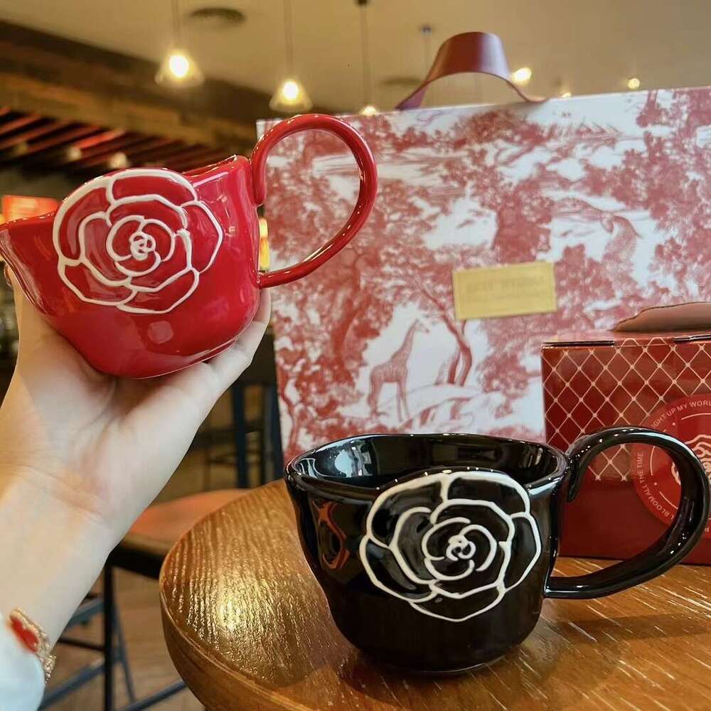 Drinking Utensils High-Value Creative Japanese Camellia Ceramic Mugs Light Luxury Simple Style for Breakfast Tea Coffee Tableware Home Decor