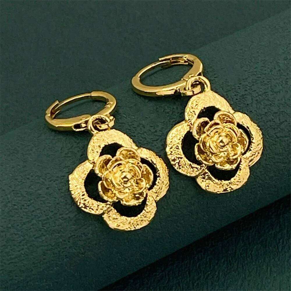 925 Sterling Silver Gold Flower Earrings Ladies Fashion Simple Birthday Party Wedding Anniversary Jewelry Gift