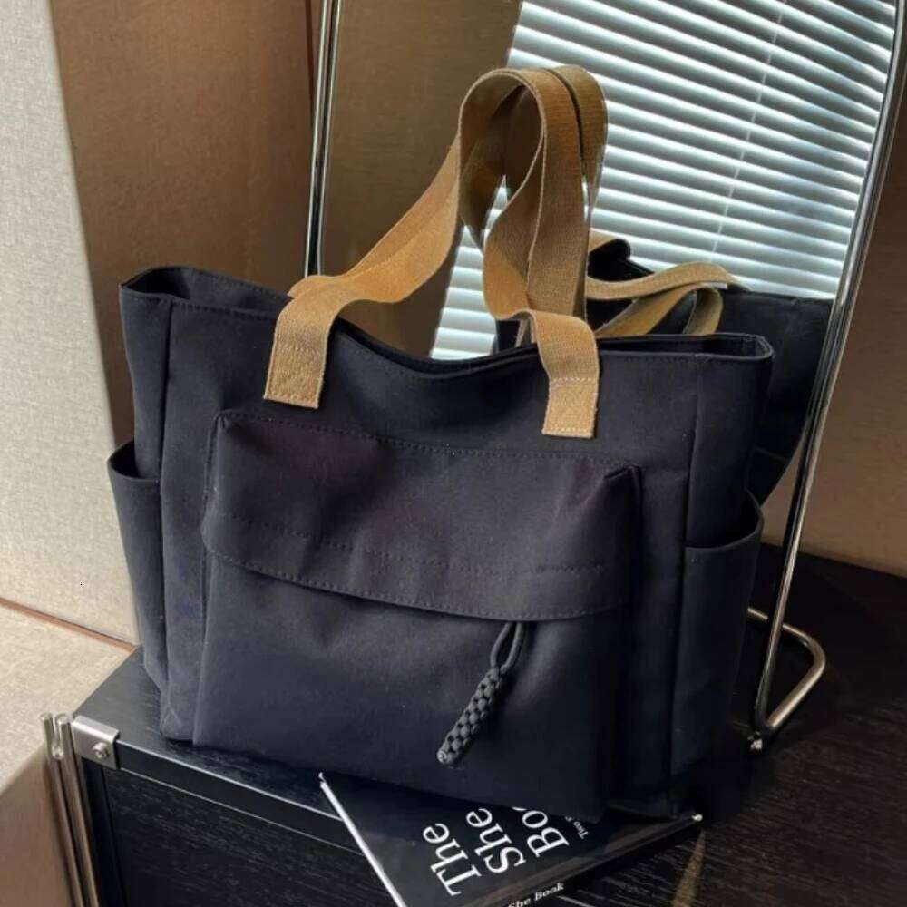 Casual Canvas Handbag with Zipper Closure Large Capacity Fashion Shoulder College Student Commuting Tote Bag Women Handbags
