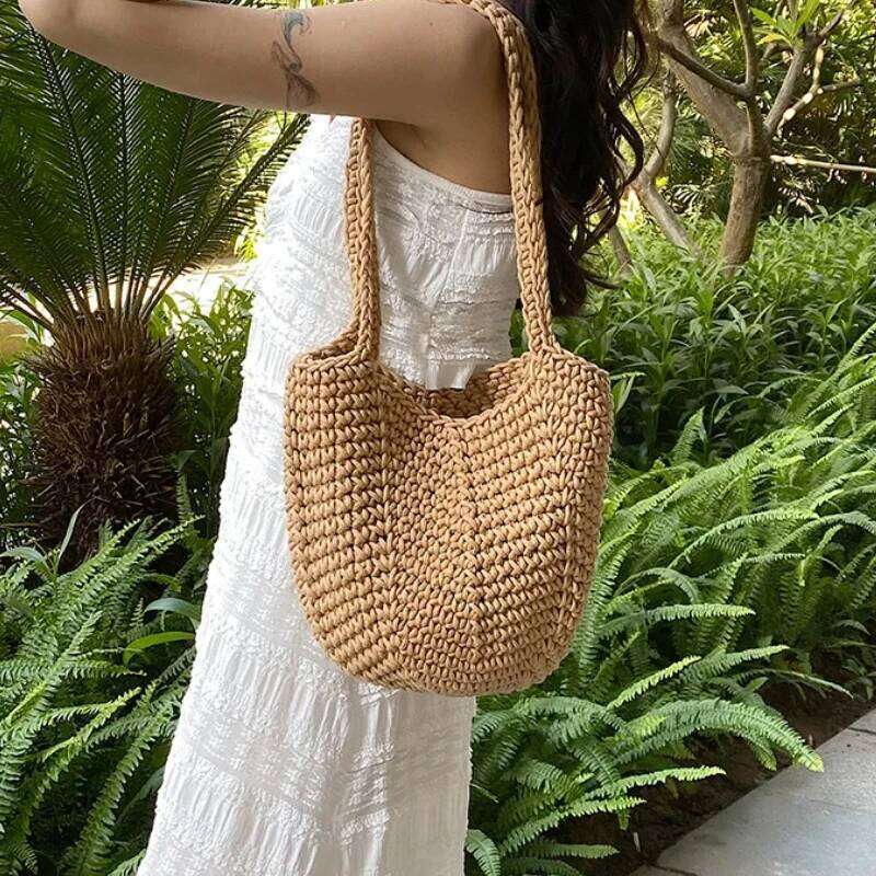 This Year's Super Niche Design Woven 2026 New Women's Popular Single Shoulder Bag Tote Bucket Bags