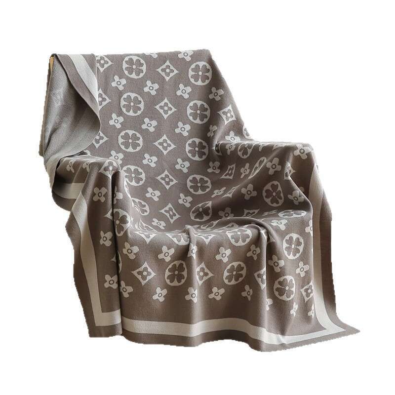 Knitted Wool Airplane Office Light Luxury Nap Sofa Air Conditioning Car Blanket