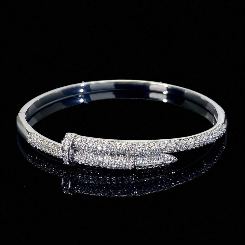 AAA Zircon Diamond Designer Bangle Cuff Bracelets Nail Cross Shape Gold Plated Trendy Versatile Jewelry Factory Price Wholesale - view 5