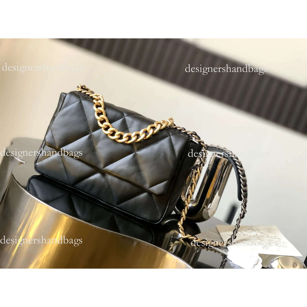 10A Top Tier Mirror Quality 19 Bags Small Real Leather Quilted Flap Caramel Purse Luxury Designer Womens Crossbody Shoulder Gold Strap Box Chian Bag Handbag