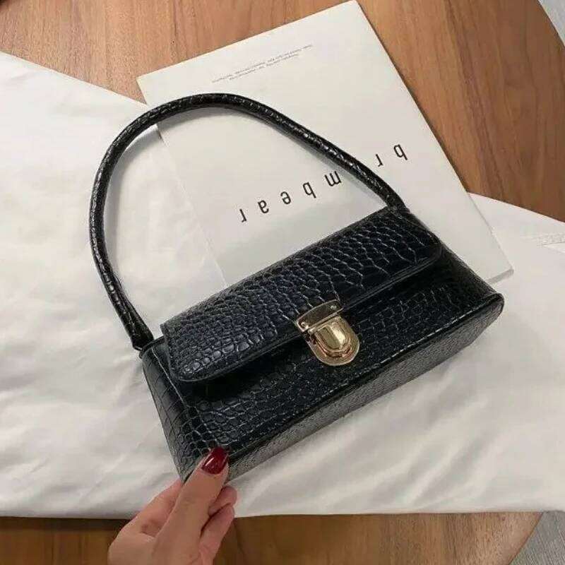 Luxury Design Crossbody Bags for Women 2026 New Fashion Brand Women's Underarm Shoulder Bag Solid Color Ladies Handbag and Purse