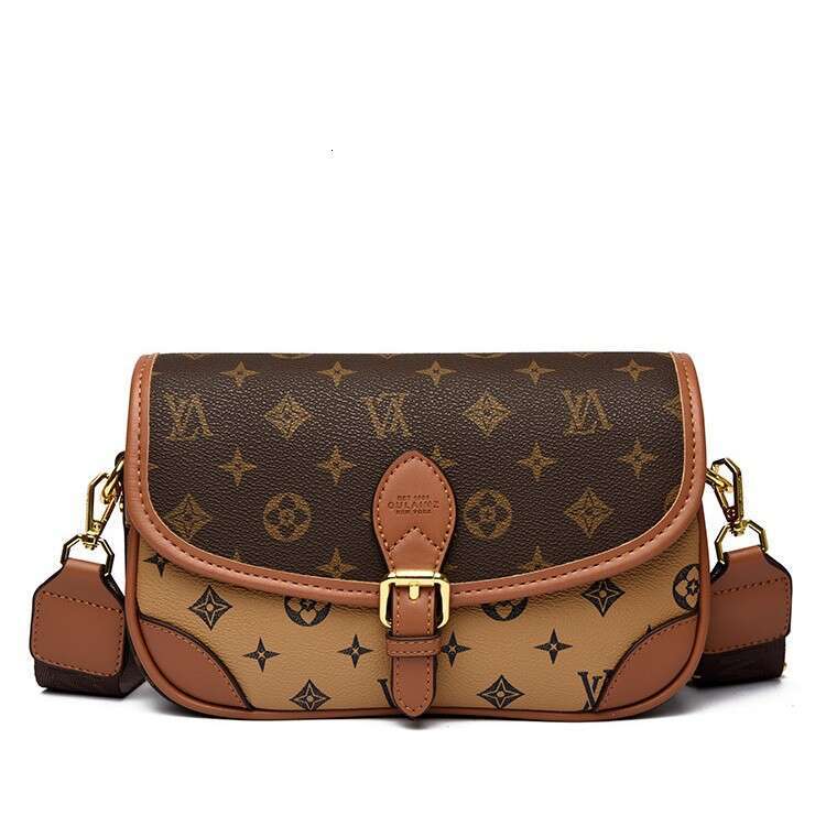 New Retro Printed Baguette High-end Design Single Shoulder Crossbody Commuting Outgoing Underarm Messenger Bag