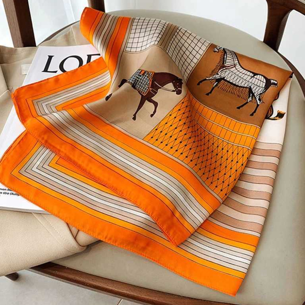 Scarves New Four Seasons Print Silk Square Scarf 70x70cm Fashionable Four Seasons Headband Luxury Sunscreen Shawl Bandannas Z250916
