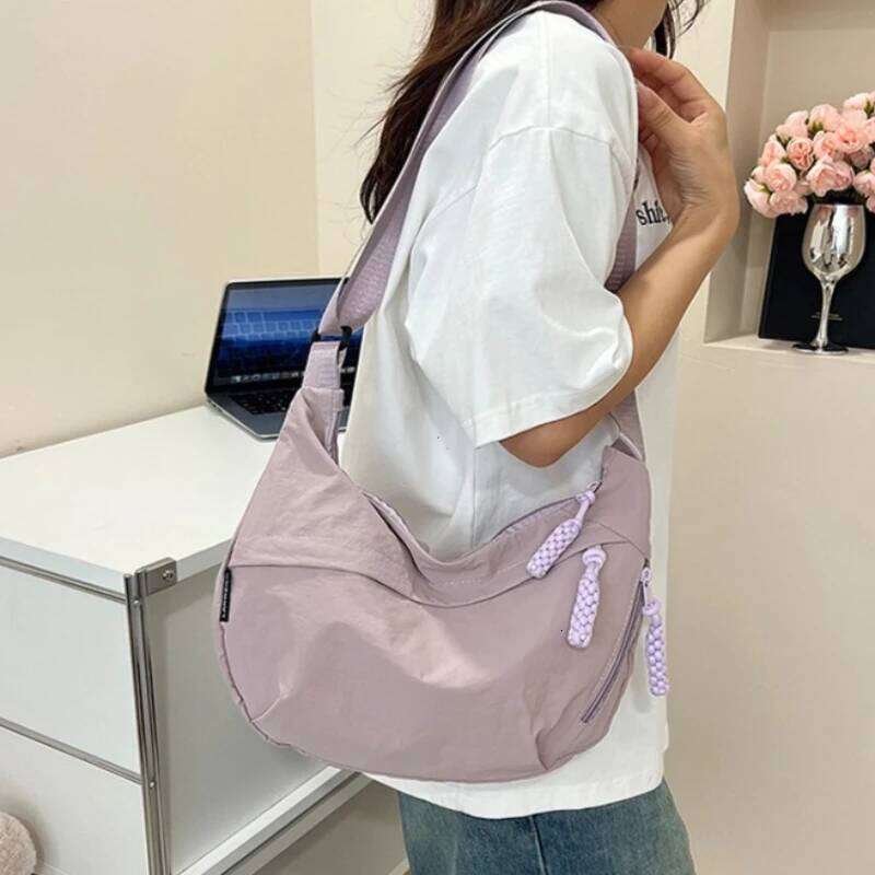Casual Nylon Dumpling aped Crossbody Women's Large Capaci oulder Bag 2026 Autumn Season Zipper Closure Faionable Handbags