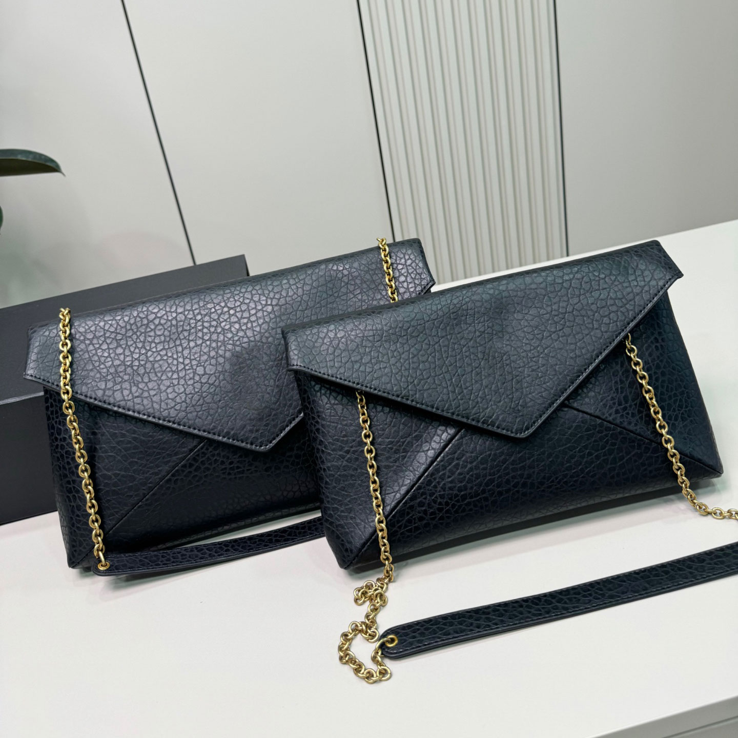 Trendy Slouchy Designer Bag Clutch Bag Women Chain Shoulder Bag Envelope Clutch Premium Quality Soft Elephant Print Wallet Underarm Bag Large Crossbody Bag