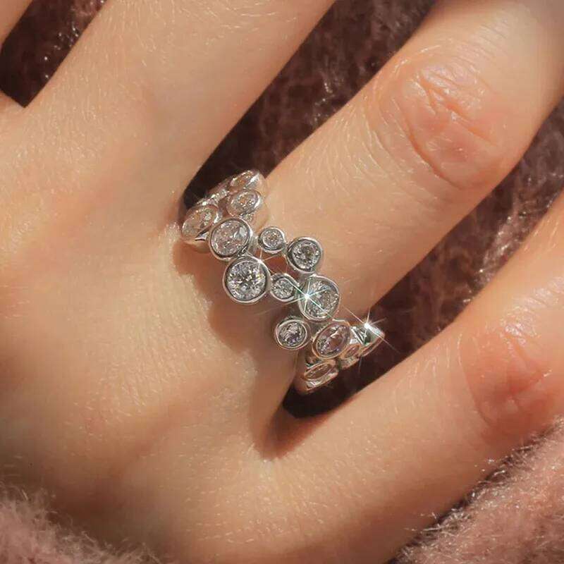Round Cubic Zirconia Rings for Women Gorgeous Aesthetic Wedding Bridal Jewelry Trendy Noble Accessories