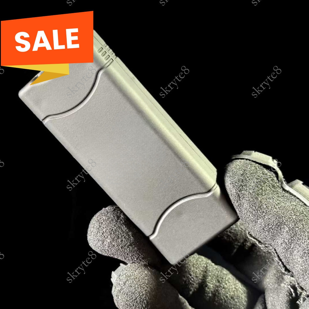 New model multi-functional flashlight stylish flashlight Model 800 women's portable lighting kit - free shipping