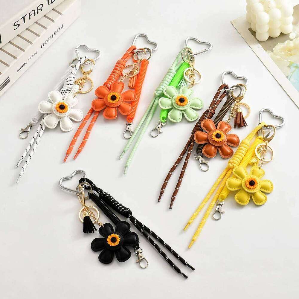 Fashion Creative Leather Sunflower Braided Rope Bag Charm Keychain for Women Ladies Stylish Backpack Key Ring Handmade Jewelry XJ260106