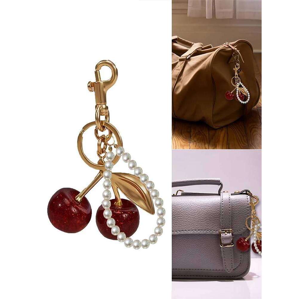 Exquisite Premium Pearl Red Cherry Golden Key Chain Simplicity Individuality Bag Pendant Accessory XJ260106