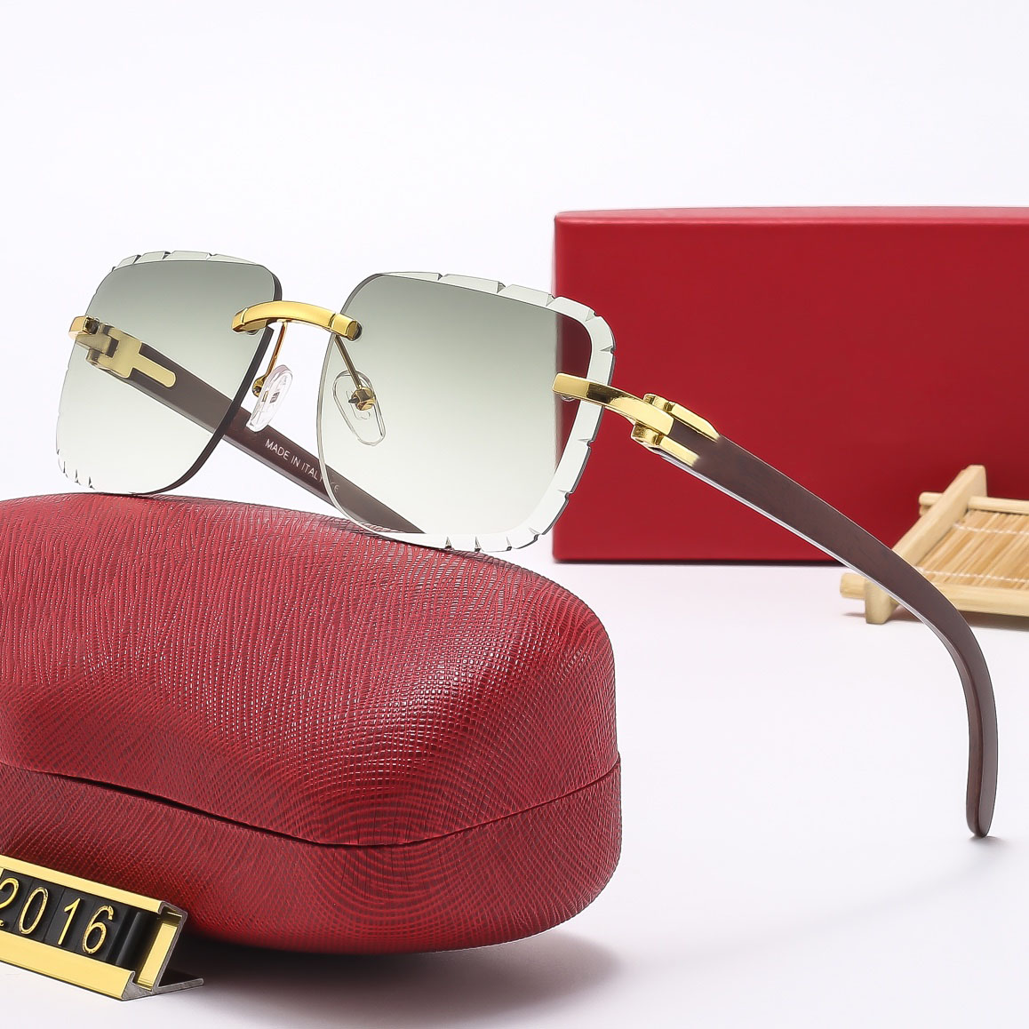 Designer Luxury Sunglasses Brand Sunglasses for women men high Quality eyeglass ladies Glasses Womens Sun glass high-definition lens Unisex accessories gift