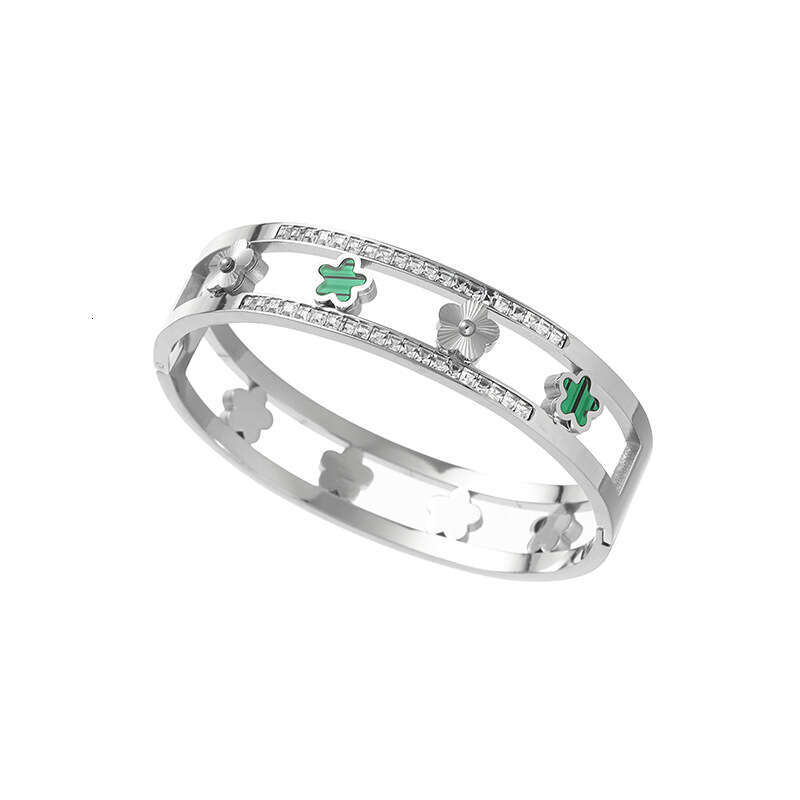 Fashion Titanium Niche Design Five-Leaf Flower Cross-Border Hot-Selling Stainless Steel Bracelet Women's Jewelry Non-Fading