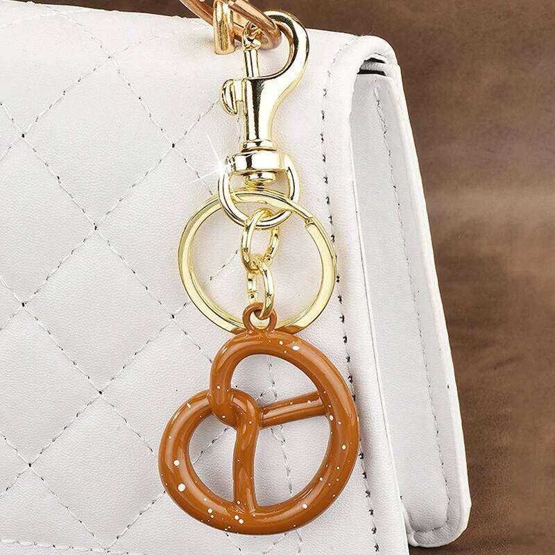 Fashion Delicious Biscuit Bread Keychain Charm Pendant Keyring For Women Men Jewelry Bag Key Accessories Gift XJ260106