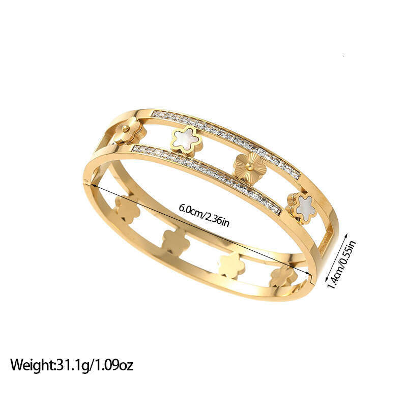 Fashion Titanium Niche Design Five-Leaf Flower Cross-Border Hot-Selling Stainless Steel Bracelet Women's Jewelry Non-Fading