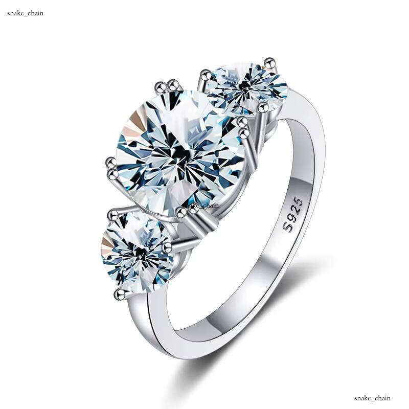 VVS Moissanite Jewelry for Women 925 Sterling Silver Ring Unique 3 Round Gemstone Female Luxury Wedding