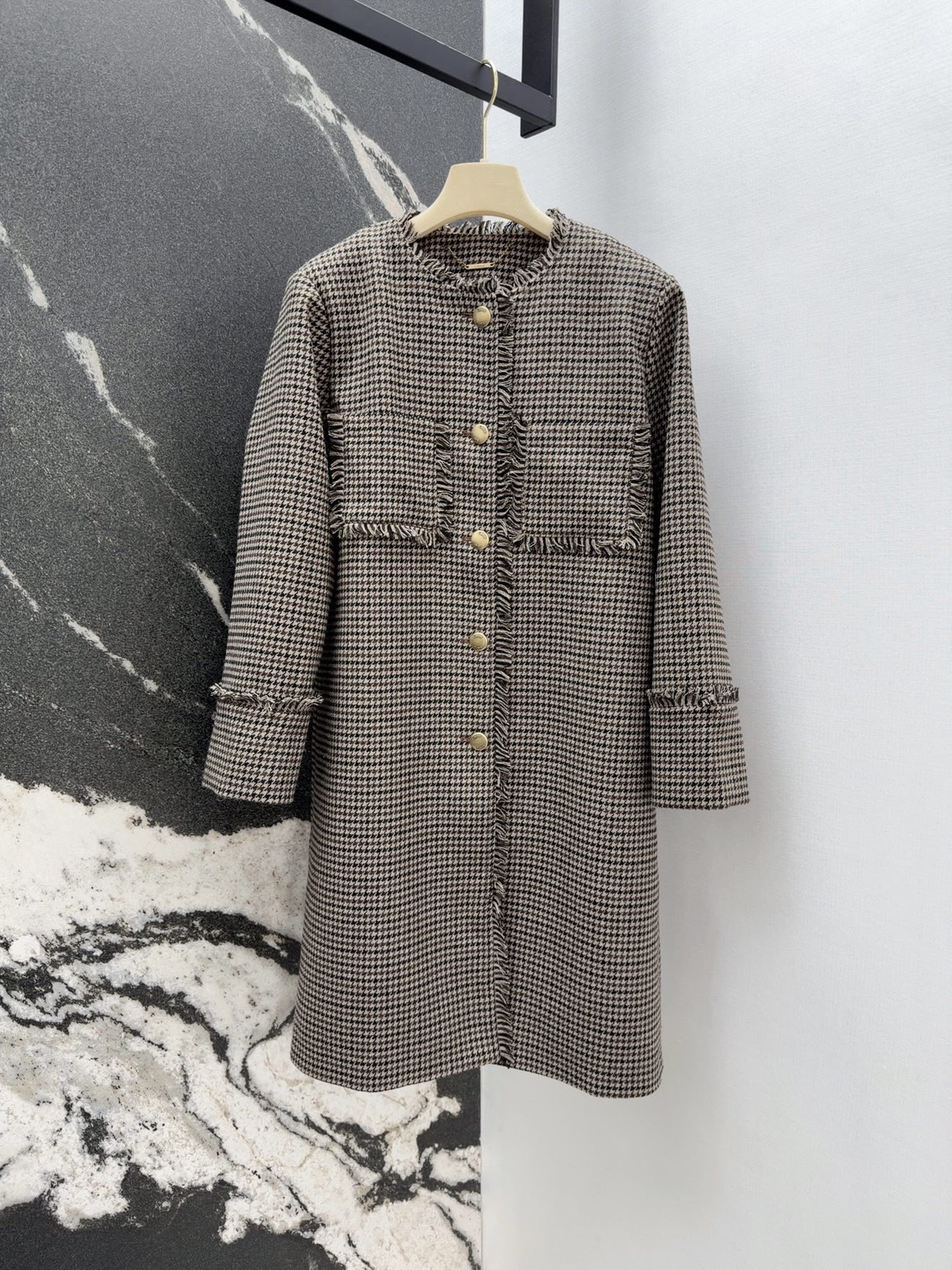 26 New Product: Tassel Edge Double Pocket Design, Thousand Bird Grid Coat Coat