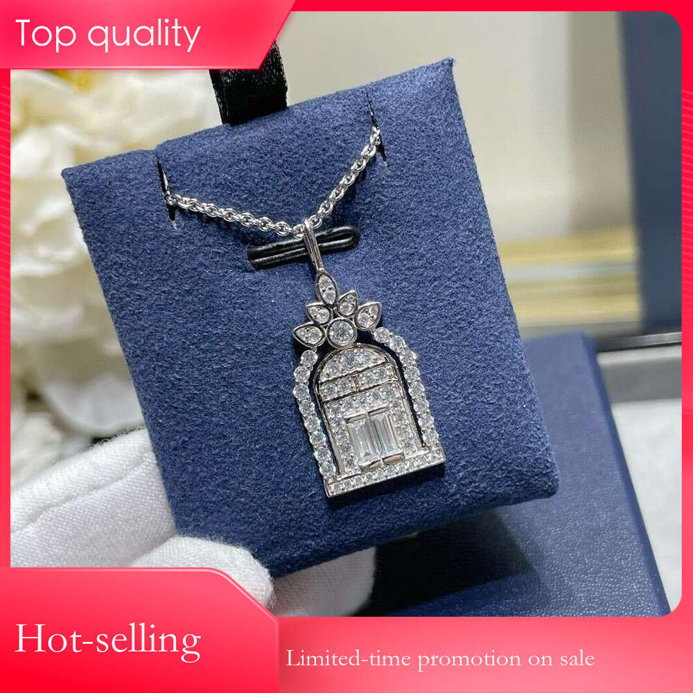 HARRYWINSTONnecklaceHARRYWINSTONES NecklaceH A R R Y WINSTONES designer necklace Happiness Gate Necklace Full Diamond Fashion Niche Design Shield Pendant