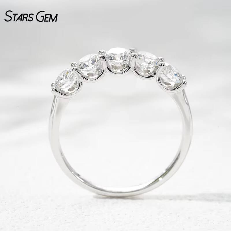 Starsgem Shining Five-Stone Lab Grown Diamond Classic Ring 142ct Brilliant Cut DEF VS 18K Solid Gold 23g Unisex Anniversary