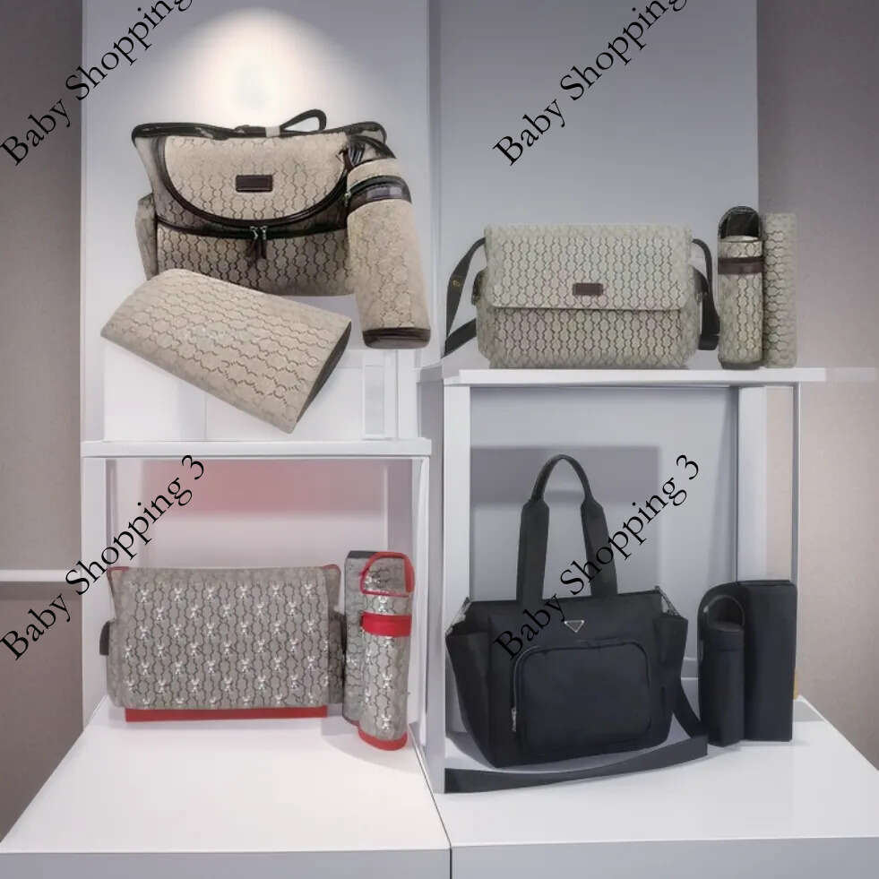Designer diaper Waterproof Mom Bag 3 set Diaper bag Baby Zipper Brown plaid print a55d6 666