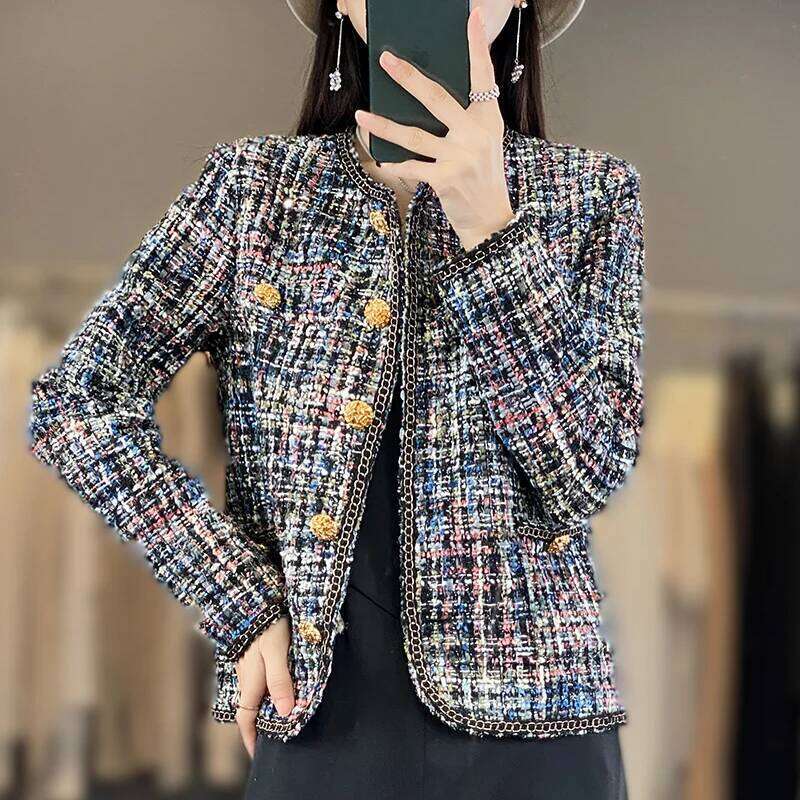 Spring Autumn Round Neck Fashion trends Coat Women Fashion Casual Knitted Cardigan Chic Button Short Tweed Soft Jacket