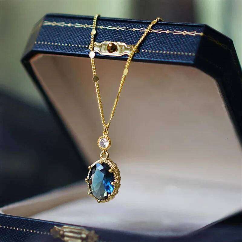 Oval Blue Stone Pendant Necklace Gorgeous Wedding Bridal Accessories Gift Fashion Jewelry for Women