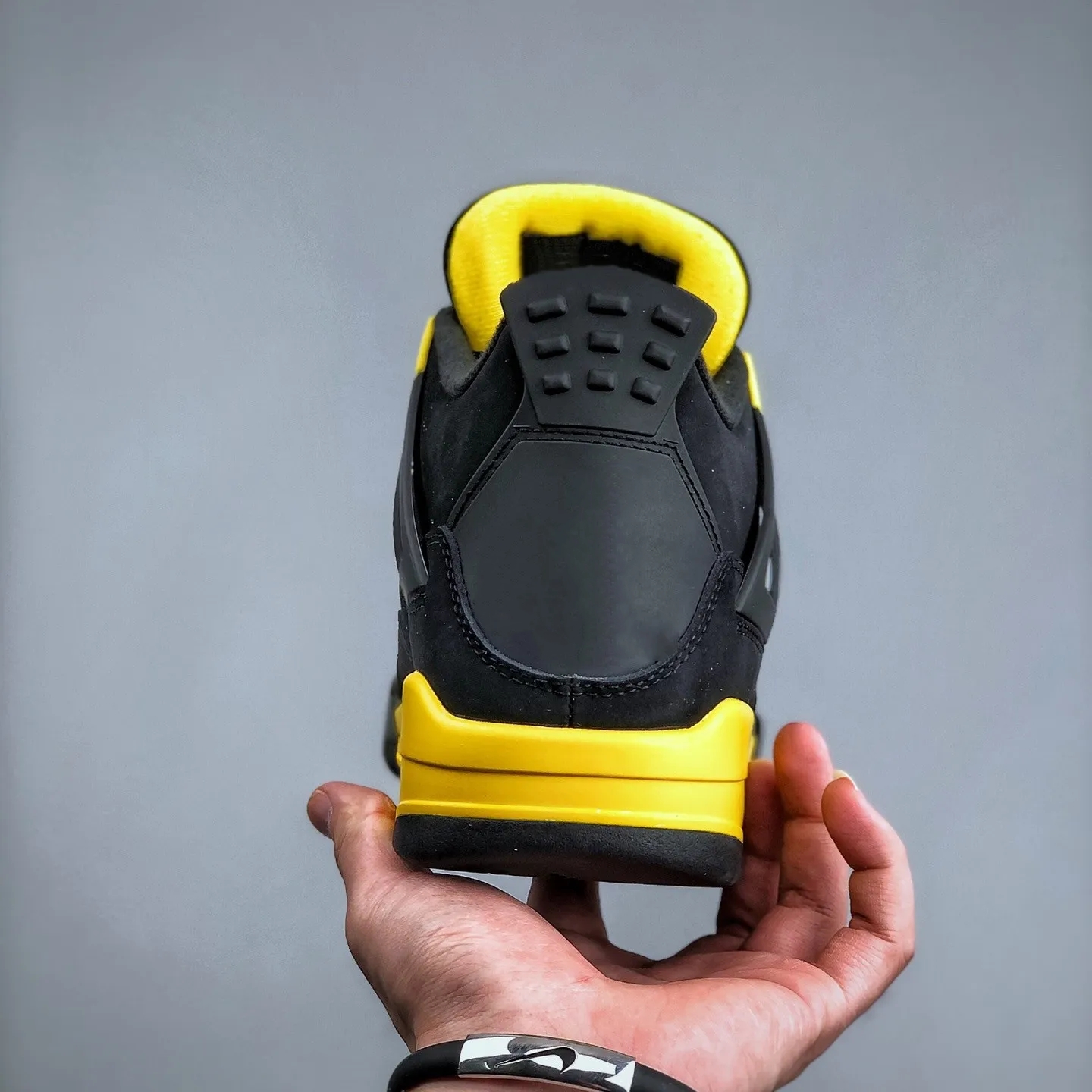 Basketball Shoes 4s 4 Mens j4 Cave Stone Rare Black Cat White Thunder Pizza Orchid Undefeated Cement Fear Brick Cool Grey Denim Military Blue Cozy Gir