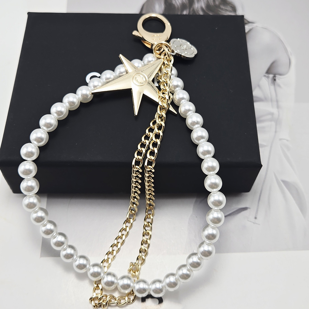 Chic Handbag Tassel Keychains Charms Designer Keychain For Women Men Keyring Gold Ball Pendant Bag Charm Ornament Classic Car Rope Accessories