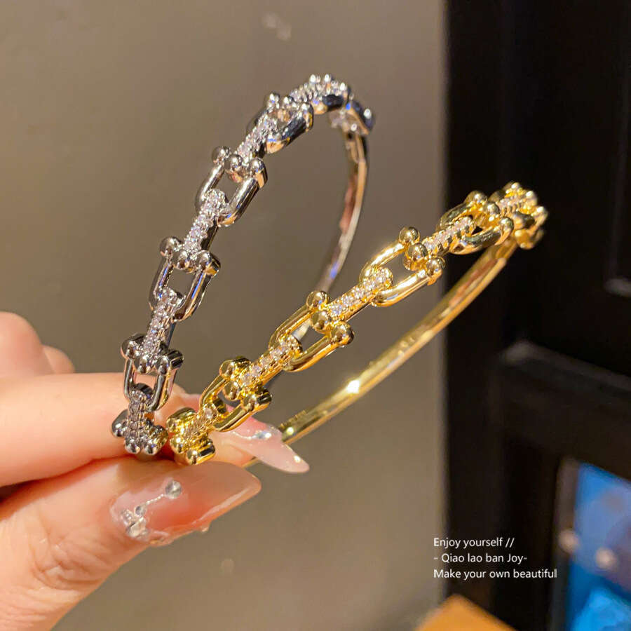 18K Real Gold Plated Zircon Letter Clasp Bracelet Light Luxury Niche High-End Fashion Retro Jewelry For Women