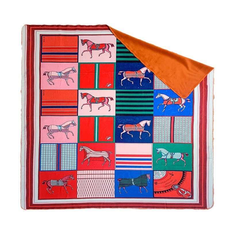 High-End Art Digital Printing European and American Court Style Silver Fox Velvet Luxurious Air Conditioning Cover Blanket