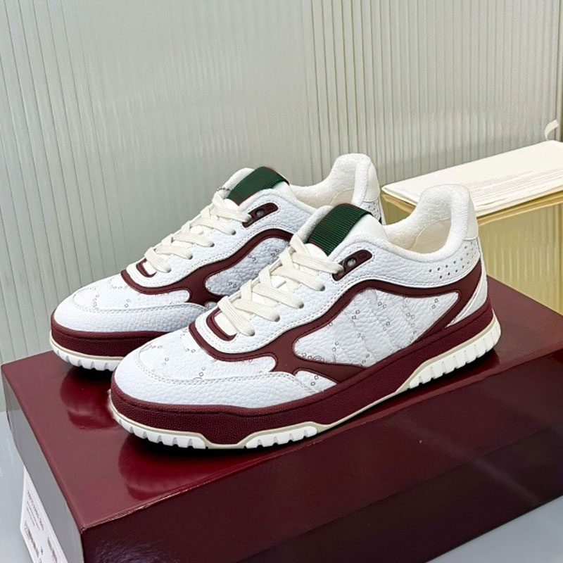 Top designer womens casual sports shoes thick soled men low top shoes striped leather upper floral pattern decoration anti slip wear resistant outsole