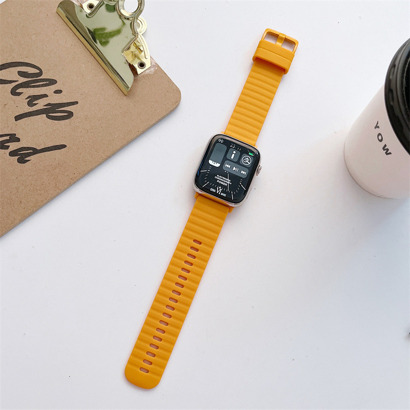 Suitable for 8 iWatch 7 Apple Watch Series 1-9 SE Silicone Band Striped Unisex