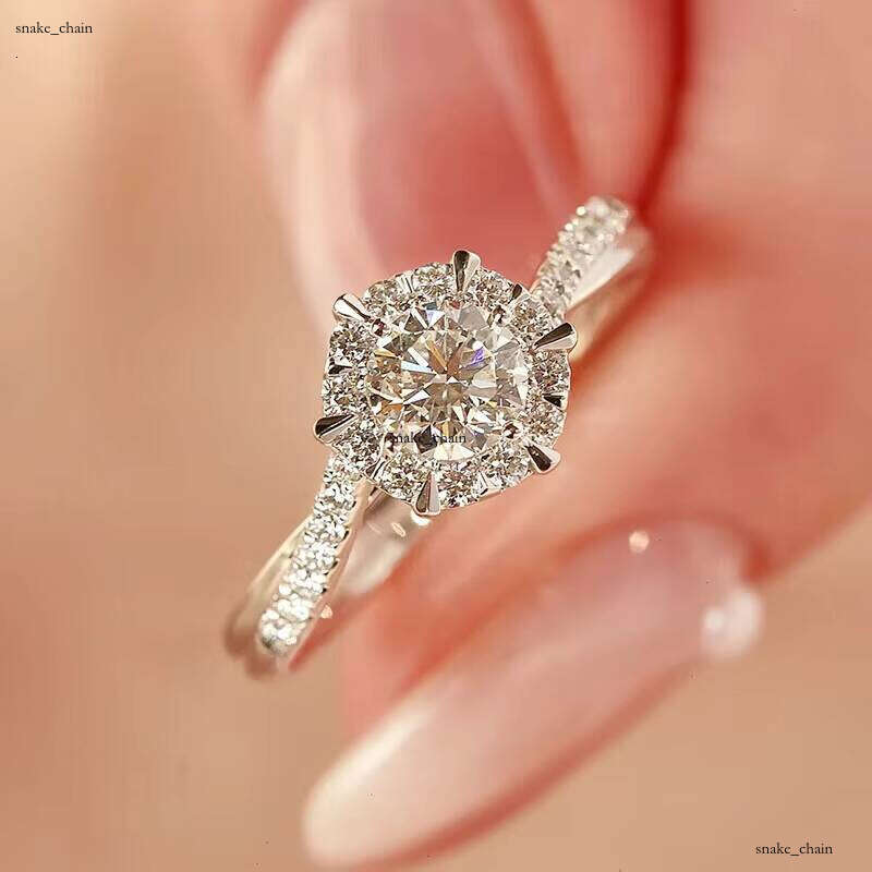 Hot Sale Fashionable Wedding with Bright VVS Moissaniteia Imitation Rhodium Plated Bridal Women's Ring Jewelry
