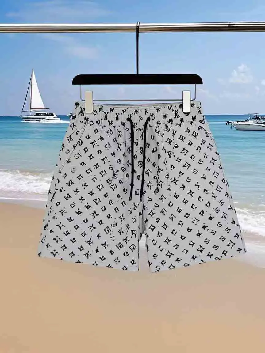 Men's and Women's Designer shorts Summer casual street wear Quick drying Swimsuit striped Print Beach Resort Beach
