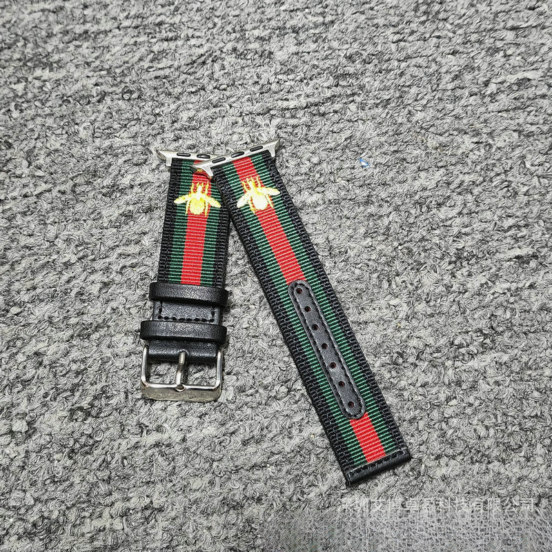 Compatible with Bee Red Green Striped Luxury Trendy Brand Apple Watch Nylon Strap Canvas S8 S7