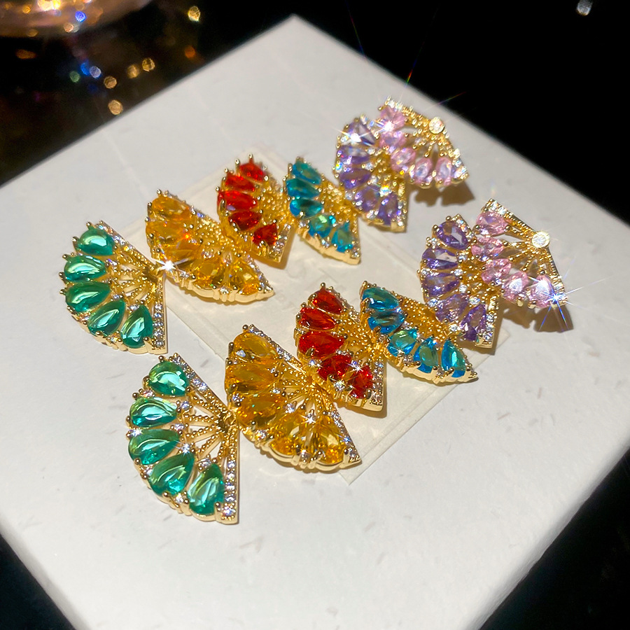 French Sparkling Pink Fan-shaped Long Earrings Vintage Niche Light Luxury Sweet Cool Style Ear Accessories - view 4