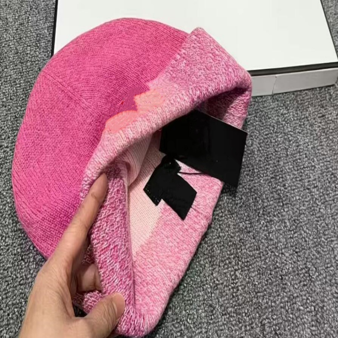 2026 women's autumn and winter wool fleece warm and cold resistant cashmere long tube socks for winter sleep, light and warm moon socks 88