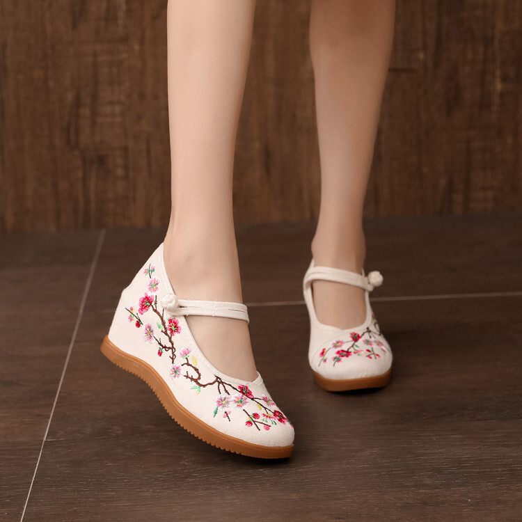 Ddmysports Plum Blossom Centimeter New Buckle Ethnic Embroidered For Women Ancient Style Hidden Heel Hanfu Shoes Square Dance S Single Outdoor Shoes