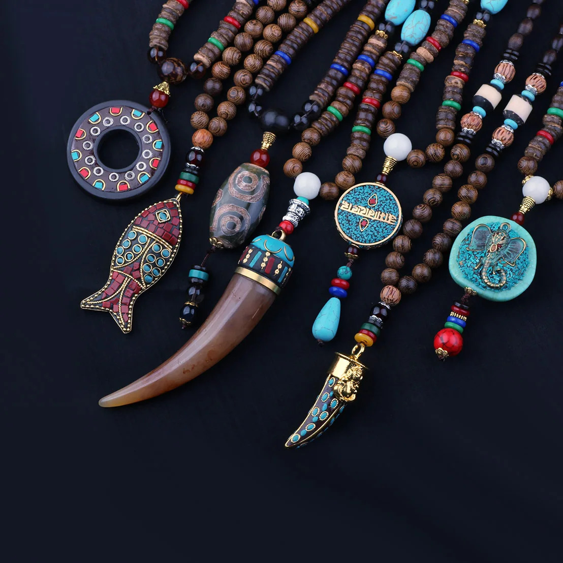 Vintage Handmade Necklace Nepal Buddhist Mala Wood Beads Pendant Necklace Ethnic Fish Horn Long Statement Men Womens Jewelry 251230