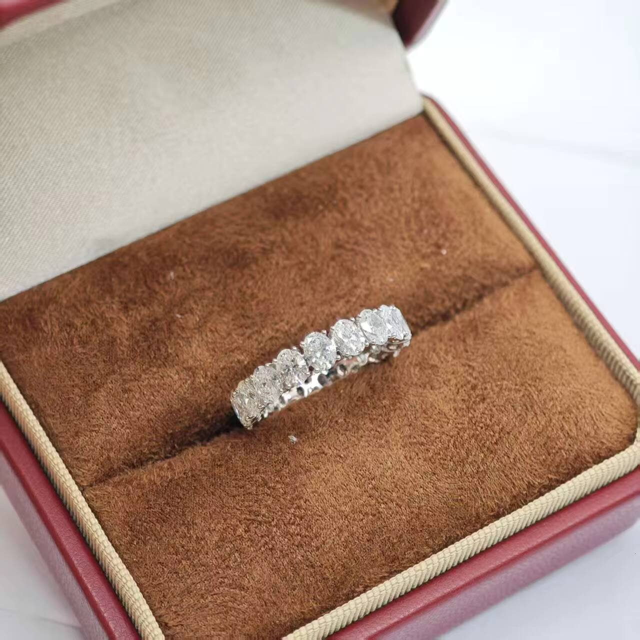 UM Jewelry Platinum PT900 Oval Cut Lab-Grown Diamond Wedding Ring Wholesale for Unisex/Men/Women Daily Wear Minimalist