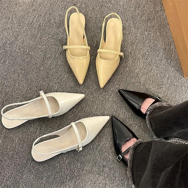 French Flat Black Baotou Sandals Fairy Shoes 2025 Spring and Summer Pointy Diamond Temperament Single Shoes Zapatos De Mujer 251217ww